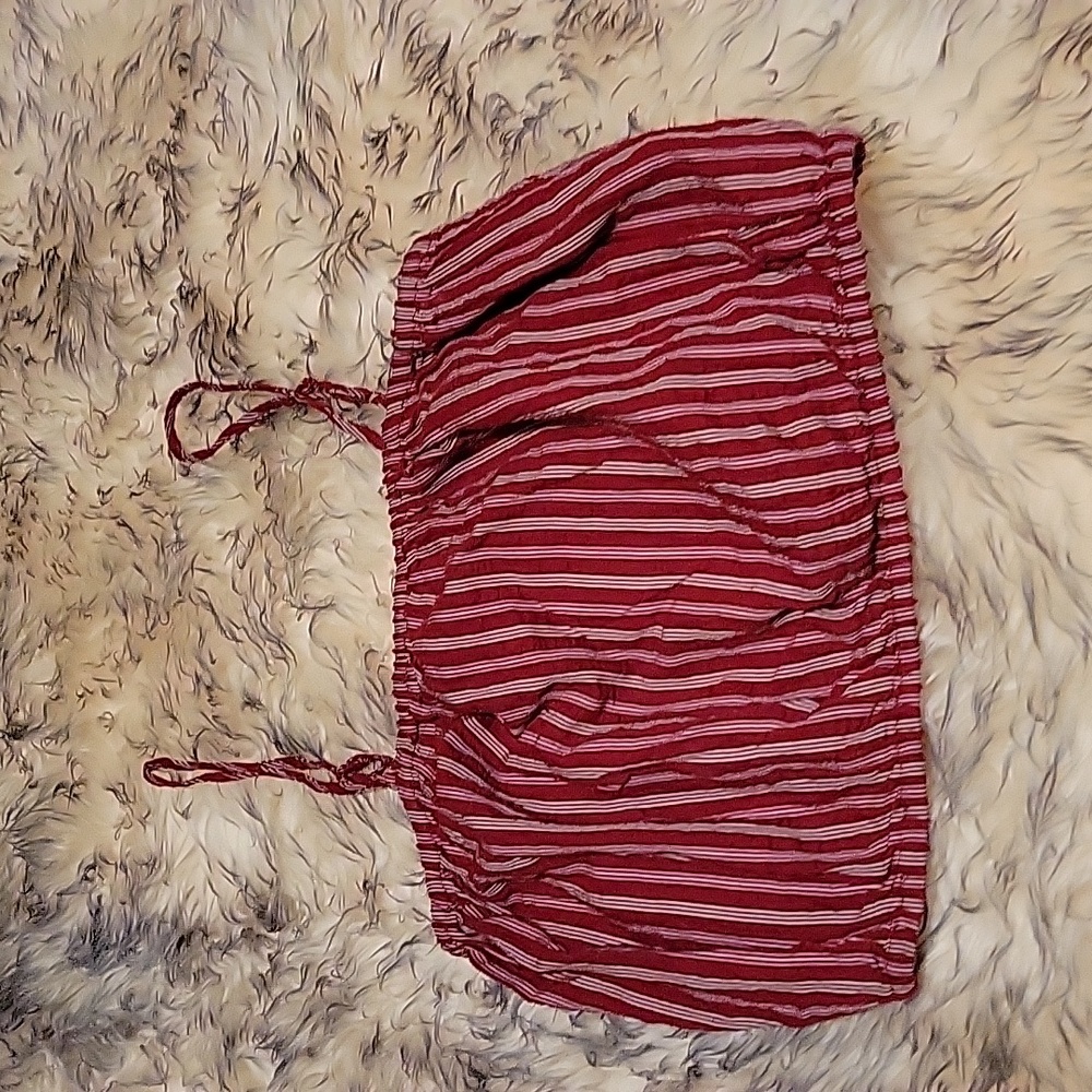 American eagle bubble spaghetti strap crop top♡